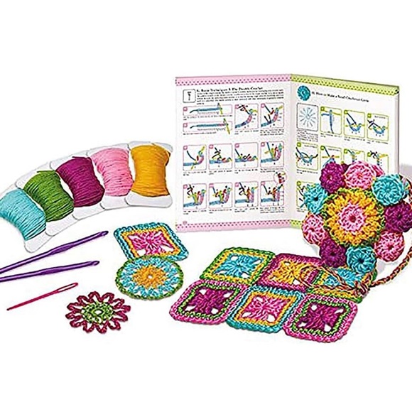Easy to do crochet kit. BNIB - Picture 4 of 5